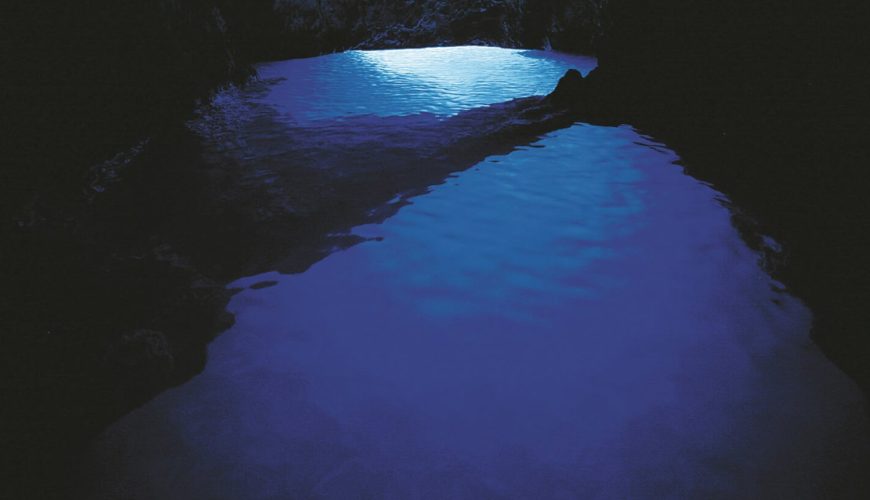 Blue cave and 5 islands boat tour