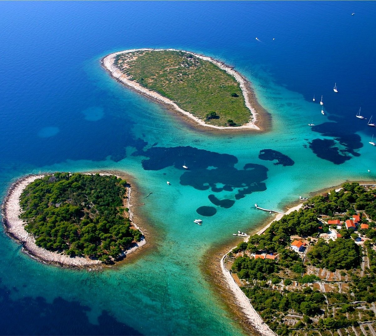 Blue Lagoon, Split: crystal-clear turquoise water